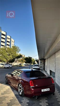 کرایسلەر 300